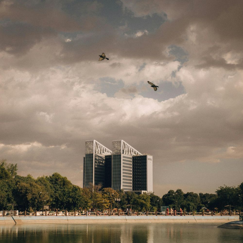 Informal Trade in the City of Eulma Exchanges and Practices